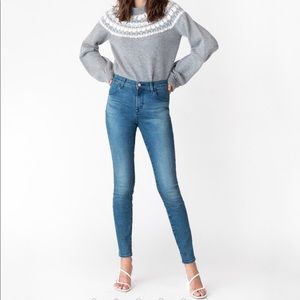 J Brand Maria High Rise Jeans